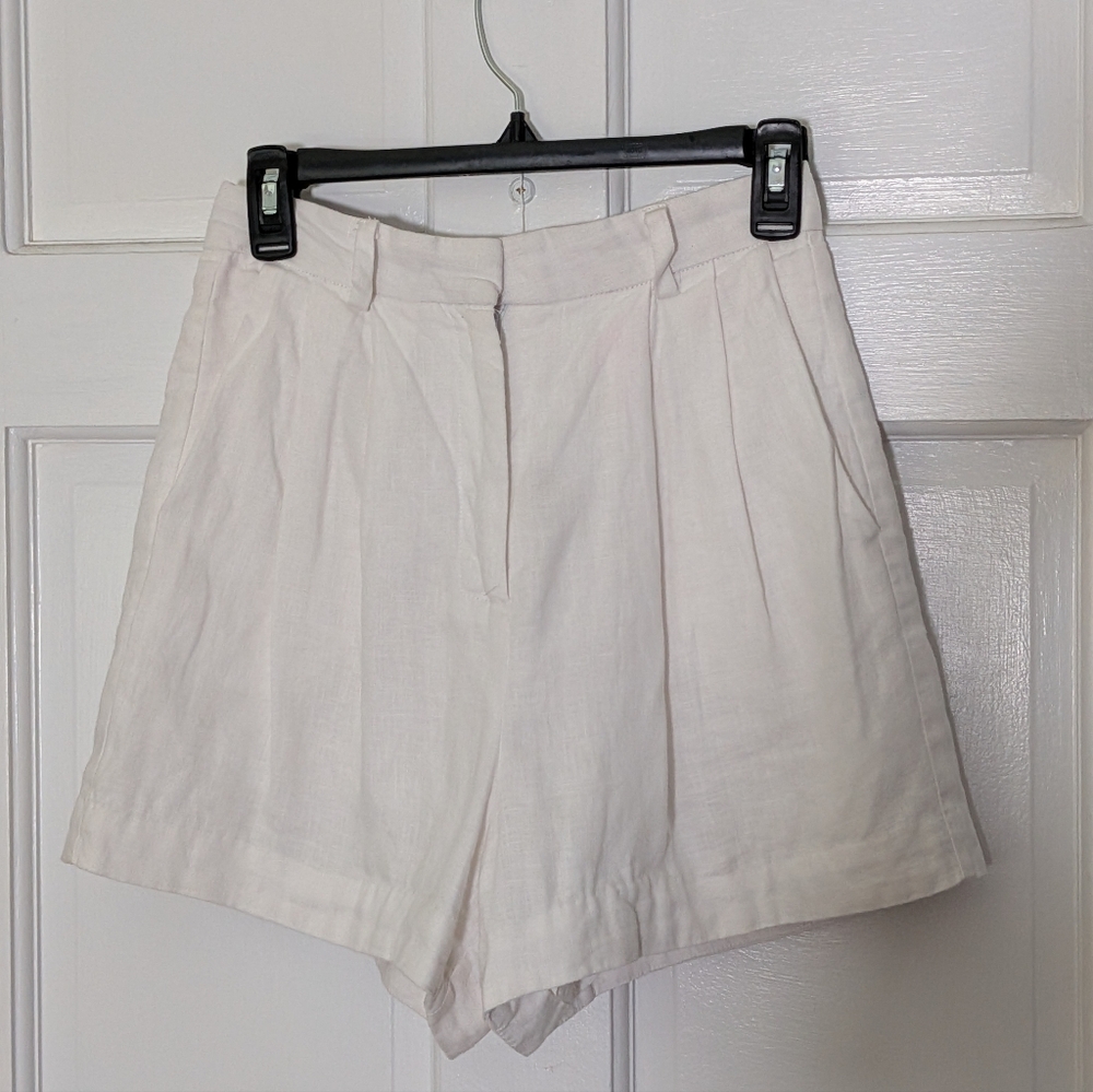 Dissh White Linen Pleated High Waist Shorts Size US 4 - Picture 2 of 6